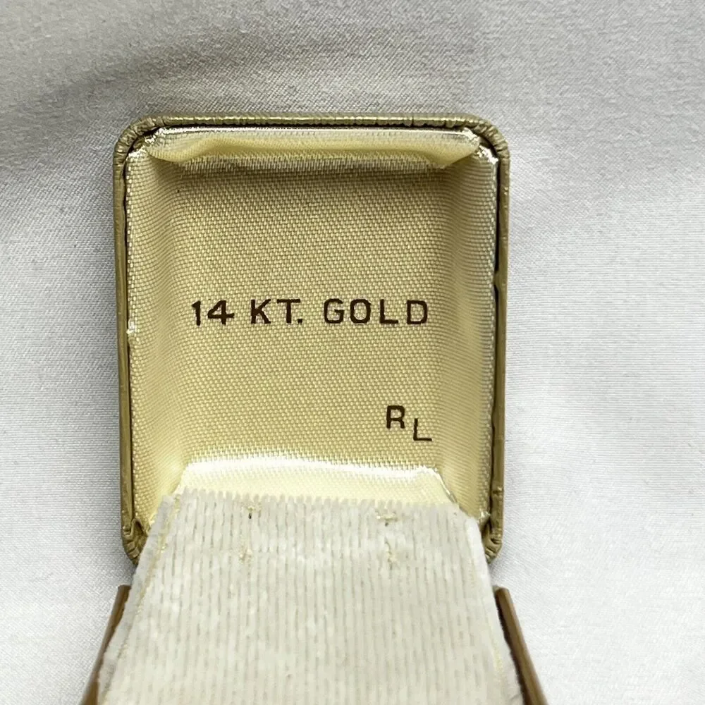 Vintage Jewelry Box For Earrings Branded 14KT. Gold RL Nostalgic Unique Gift Box